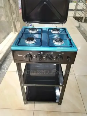 Ramtons 4 Full Gas With Shelves