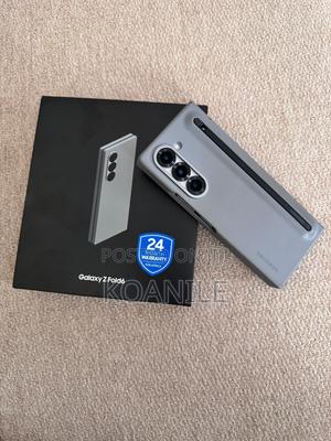 Samsung Galaxy Z Fold6 512 GB Silver - main view