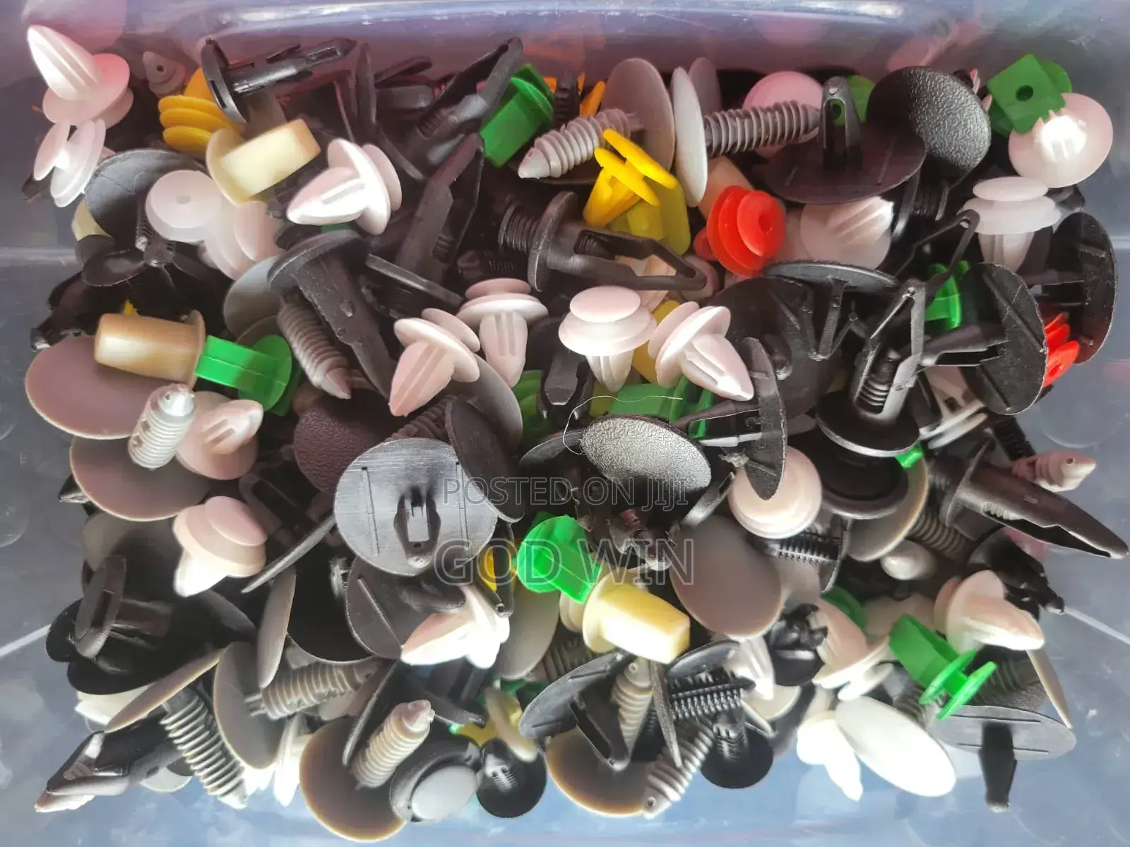 Vehicles Body Clips/Body Crips