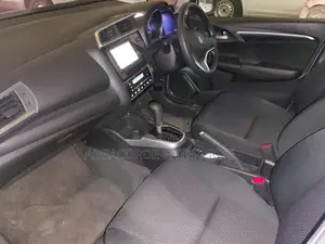 Honda Fit EX-L 2018 Silver