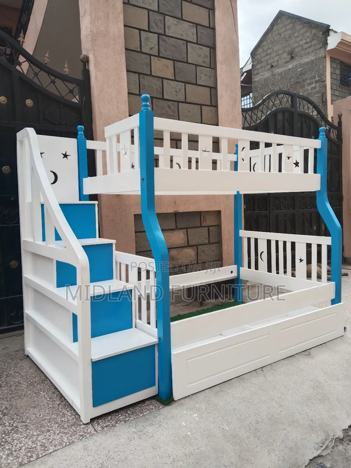 Hardwood Bunk Bed / Double Deckers With Stairs