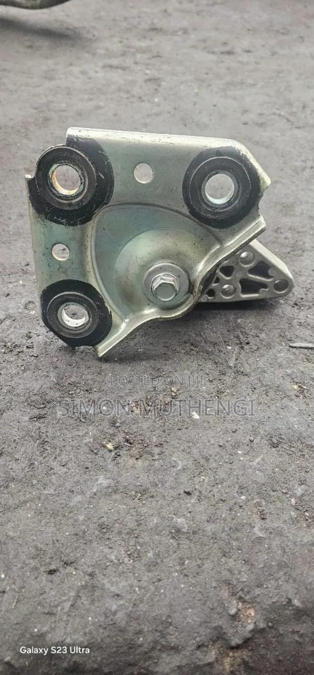 Mazda Engine Mountings (Old Demio Model) - thumbnail 2