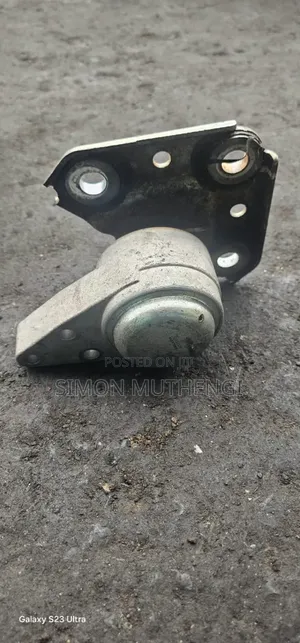 Mazda Engine Mountings (Old Demio Model)