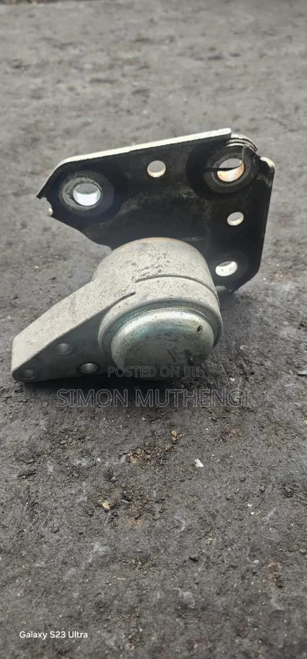 Mazda Engine Mountings (Old Demio Model) - thumbnail 4