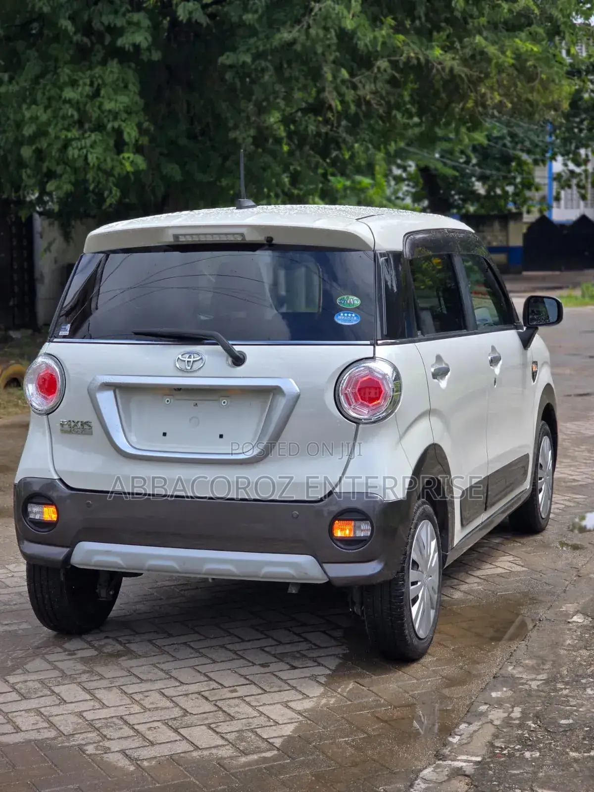 Toyota Pixis Joy 660 Turbo AWD 2018 White