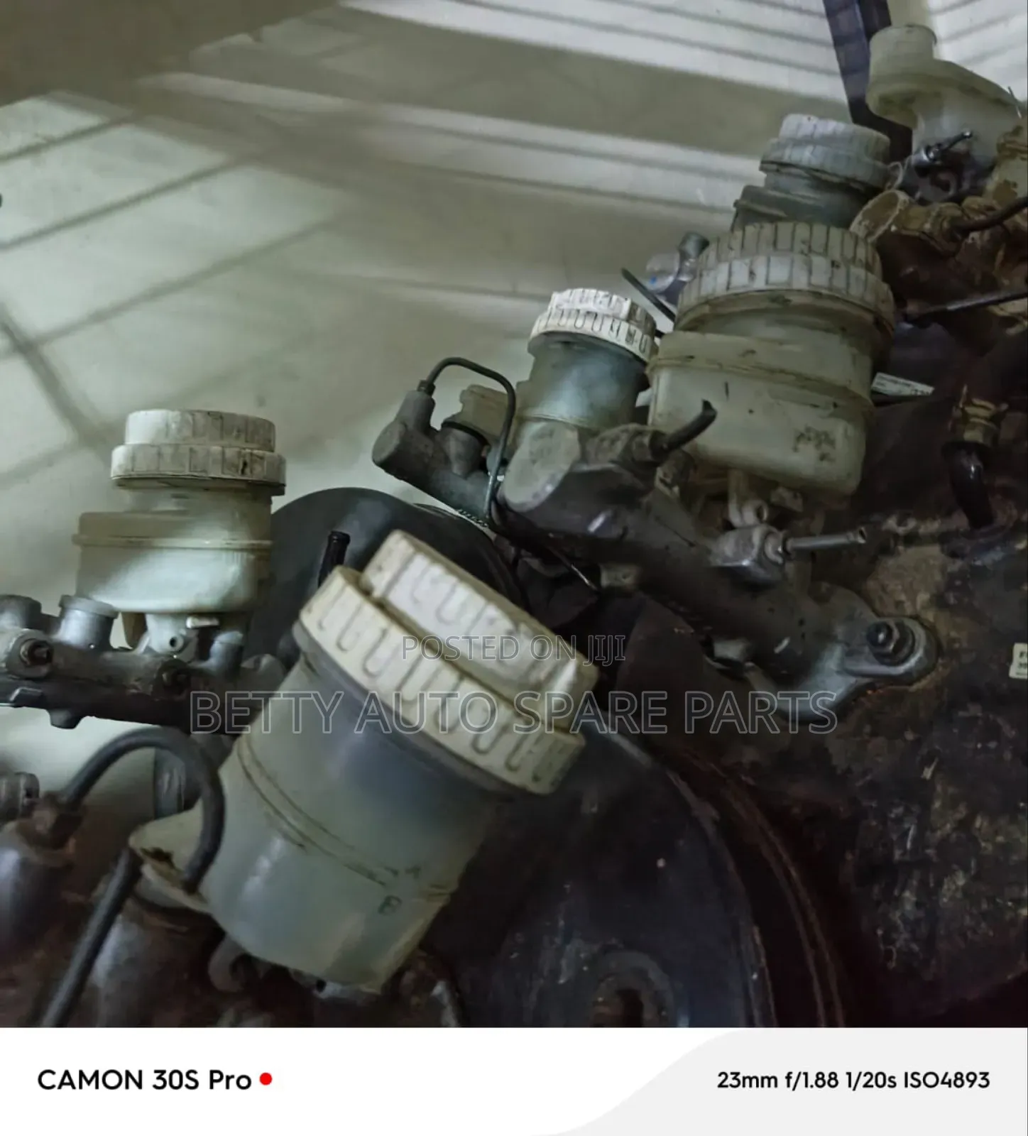 Mitsubishi L200 Brake Booster