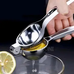 *Heavy Duty Lemon Squeezer*