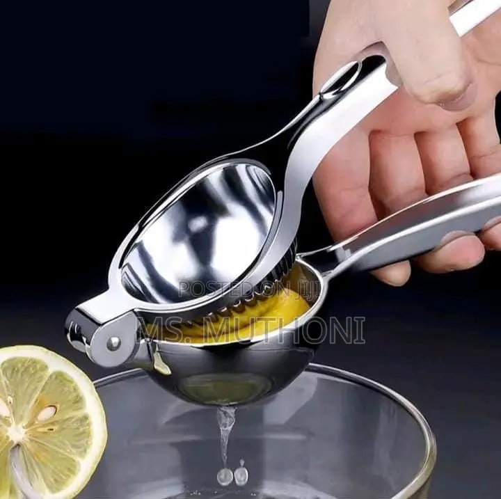 *Heavy Duty Lemon Squeezer*