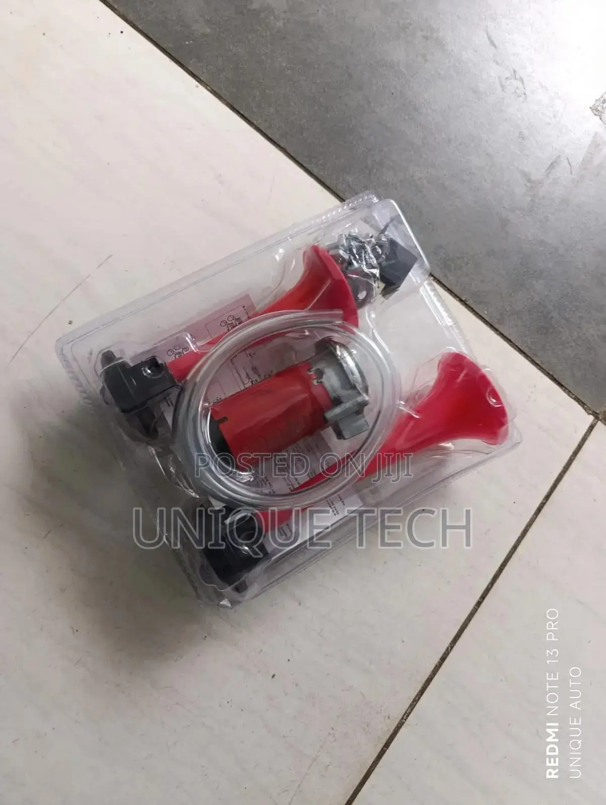 Loud 2-pipe Air Horn / Twin Tube Horn System