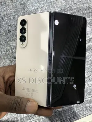 Samsung Galaxy Z Fold4 256 GB Silver