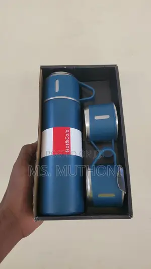 3 in 1 500ml Thermo Flask With 2 Cups Gift Set