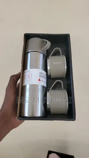 3 in 1 500ml Thermo Flask With 2 Cups Gift Set