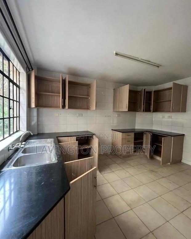 3bdrm Apartment in Valley Arcade for rent - thumbnail 11