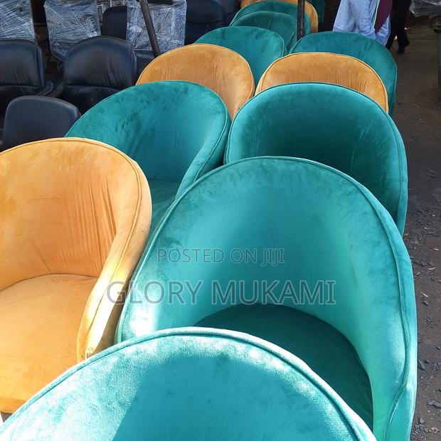 Styling Chairs - main view