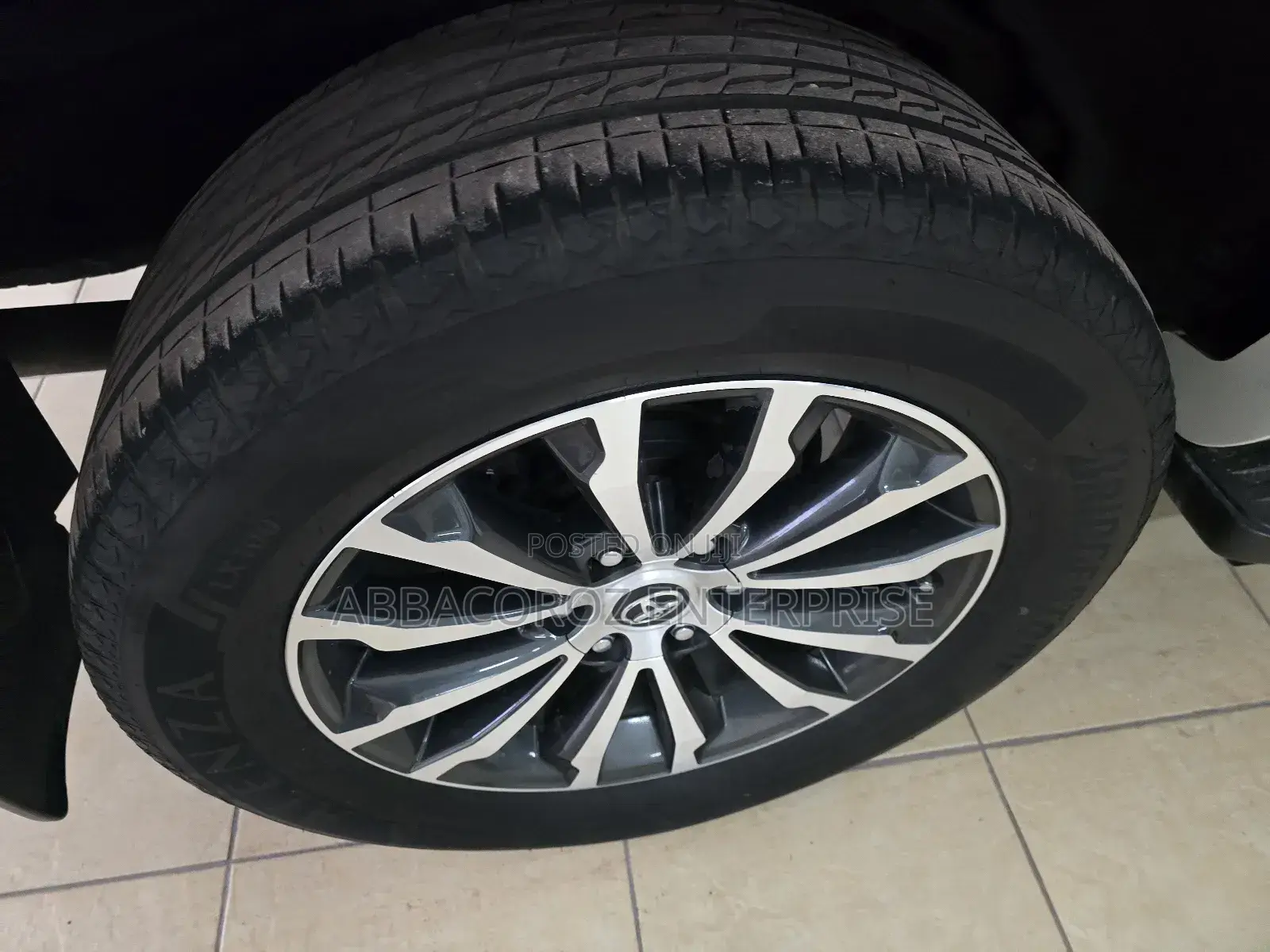 Toyota Land Cruiser Prado 2.7 2019 White