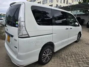Nissan Serena 2016 White