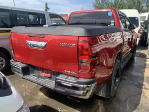 Toyota Hilux Revo Single Cab Deisel 2.4 RWD 2018 Red