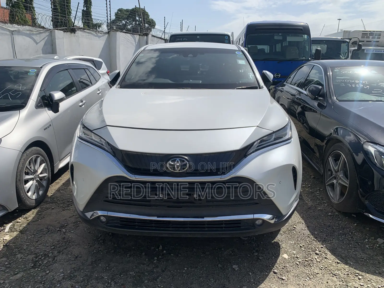 Toyota Harrier 2.0 4WD 2020 Off white