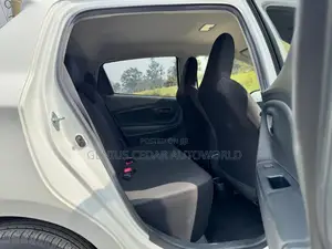 Toyota Vitz 2018 White