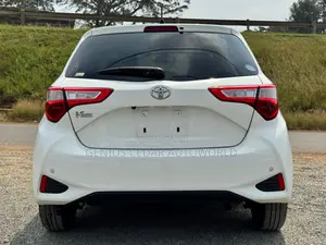 Toyota Vitz 2018 White