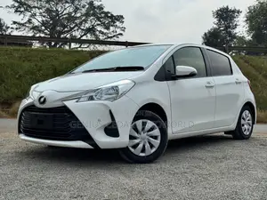 Toyota Vitz 2018 White