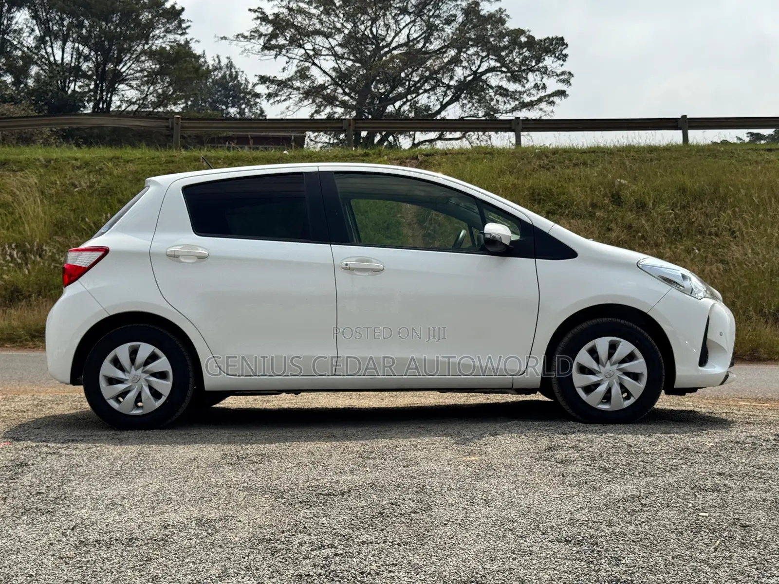 Toyota Vitz 2018 White