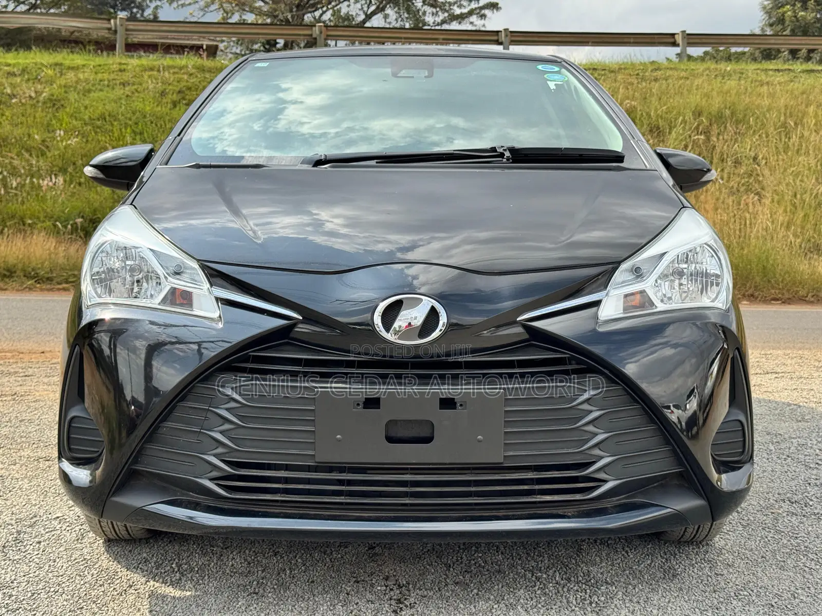 Toyota Vitz 2018 Black