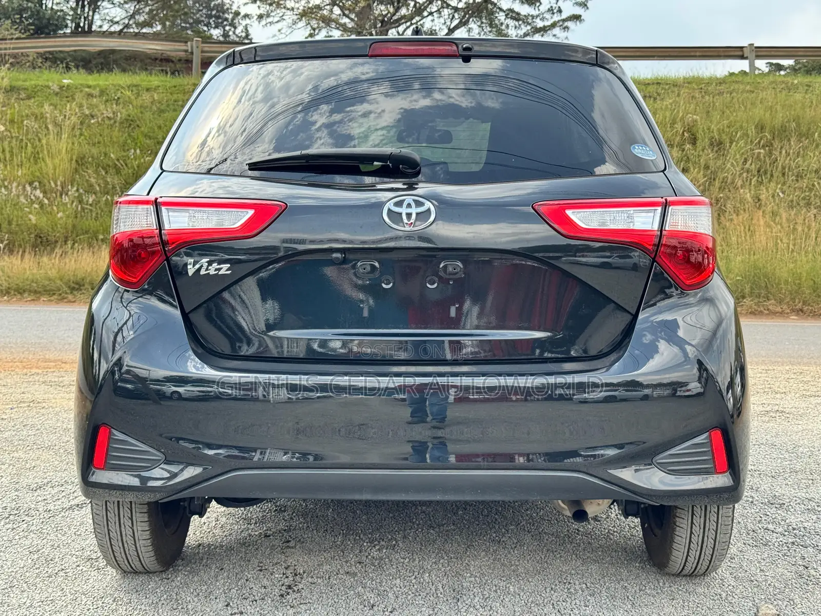Toyota Vitz 2018 Black