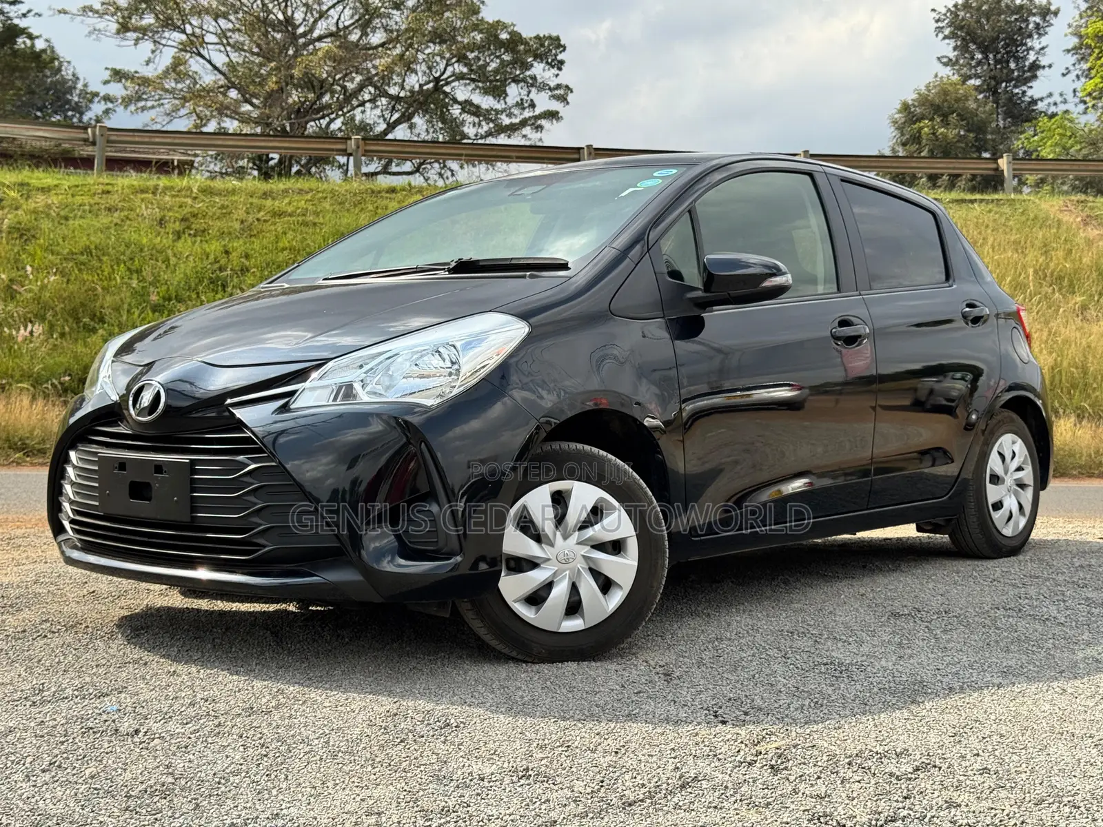 Toyota Vitz 2018 Black