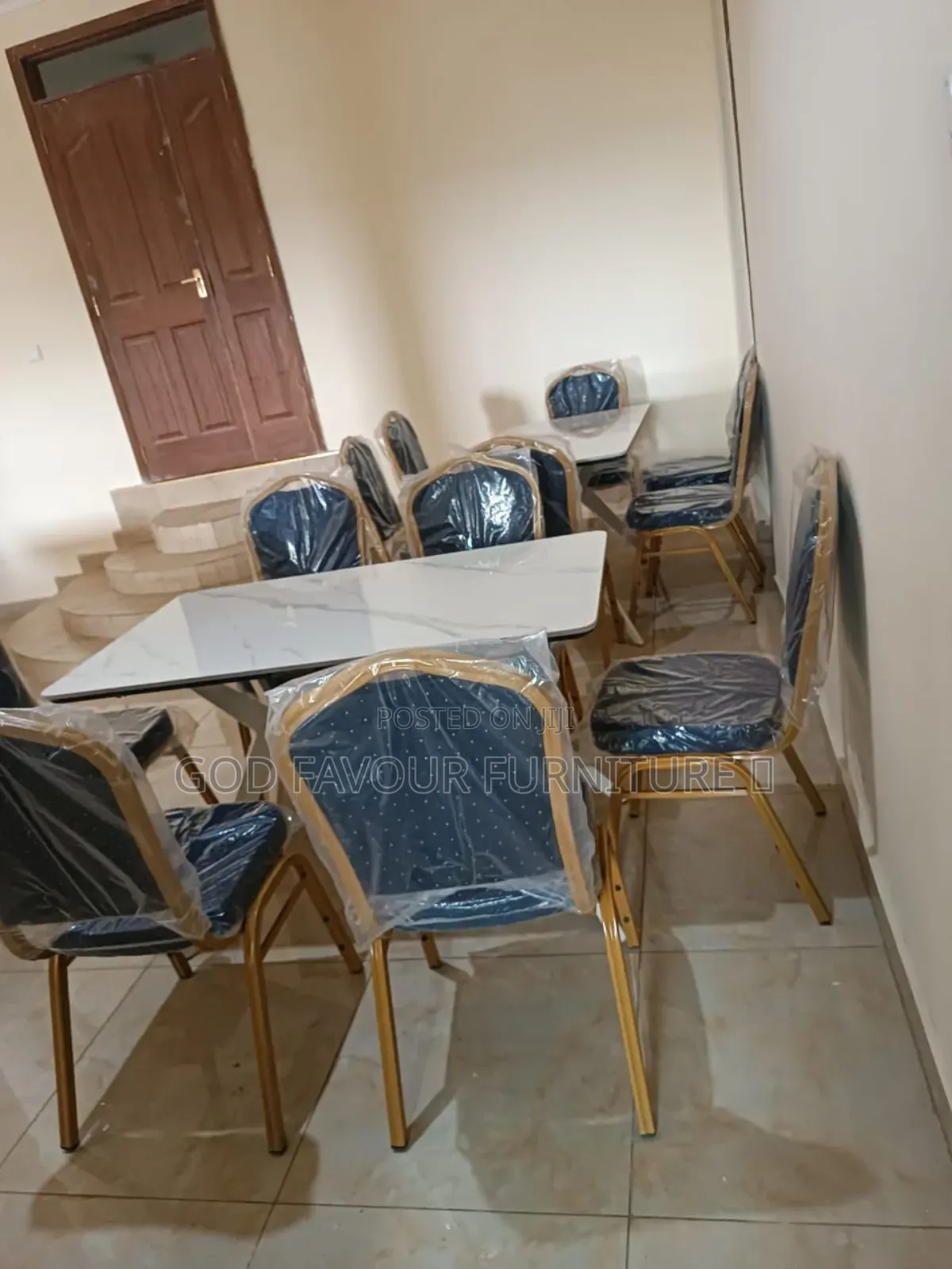 Unique Dining Table/Hotel Table With 6 Stackable Chairs Jbf5