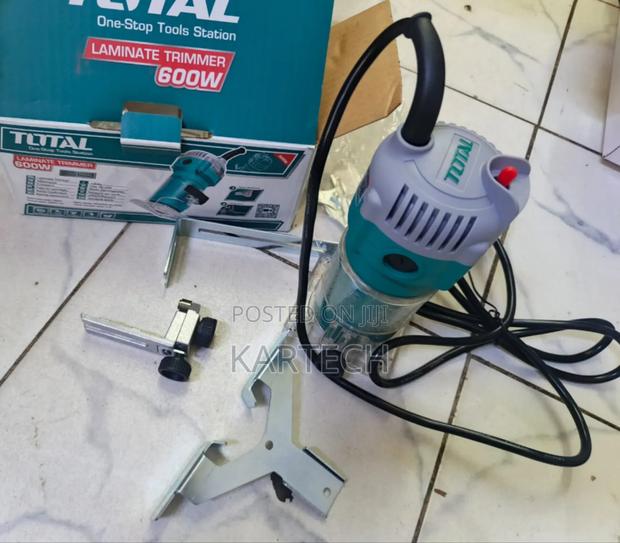 Total Laminate Trimmer