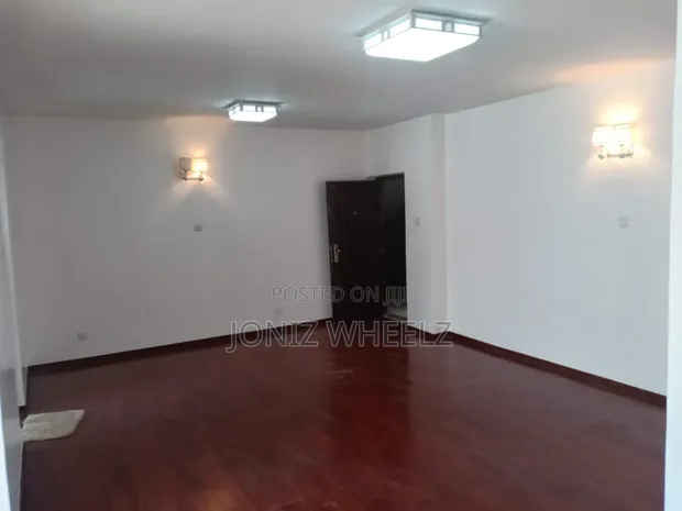 3bdrm Apartment in Nantie Gardens, Lavington for sale