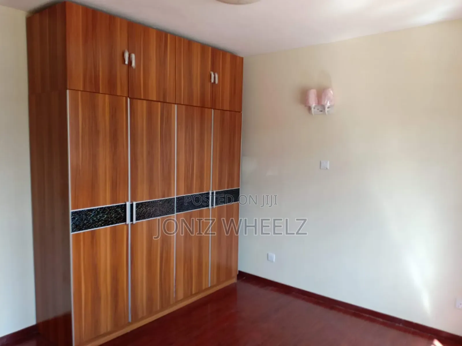 3bdrm Apartment in Nantie Gardens, Lavington for sale