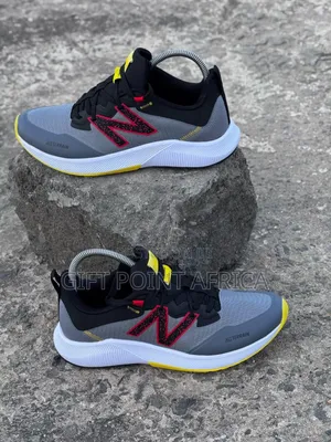 Grey-black High Quality (New Balance) Runners*