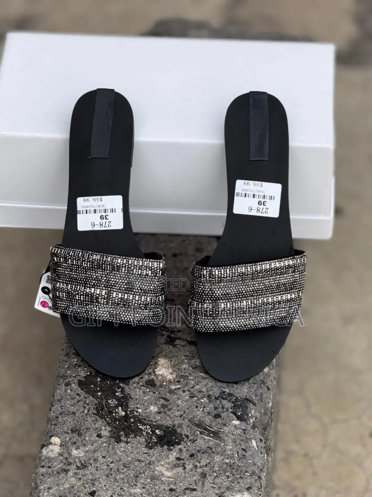 Black High Quality (Zara) Slip-on Sandals*