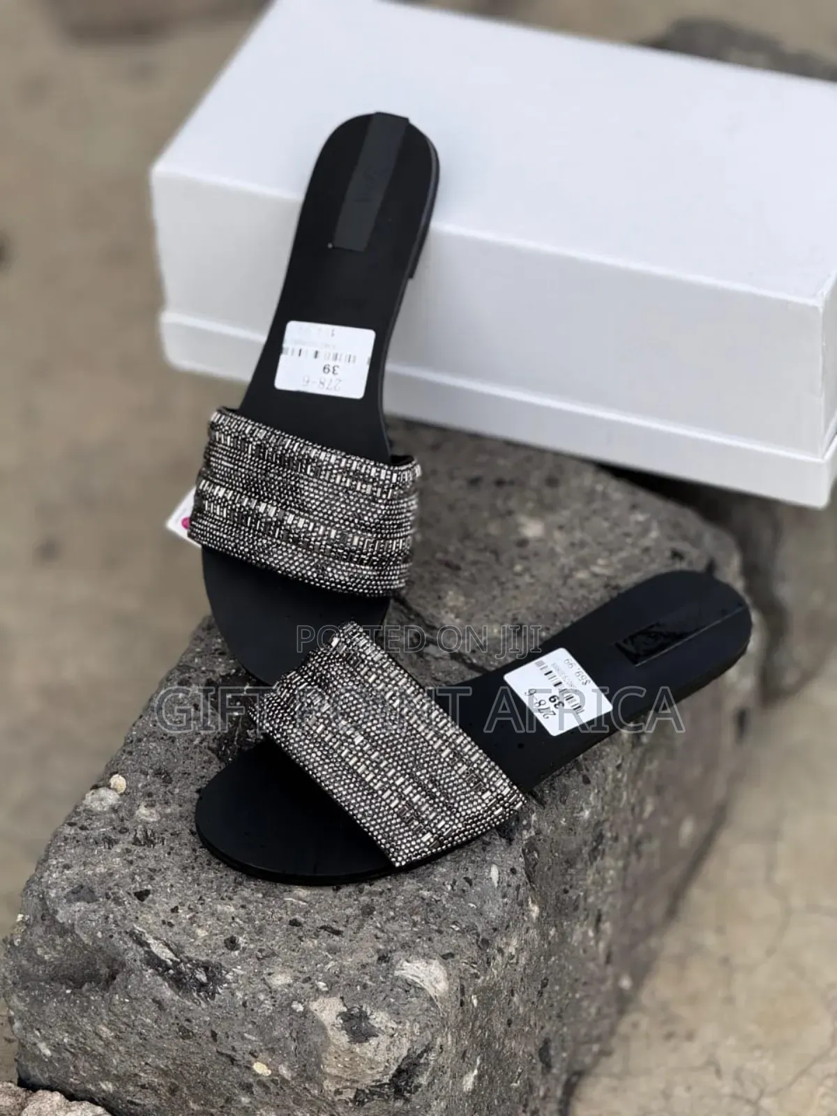 Black High Quality (Zara) Slip-on Sandals*