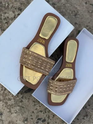 *Black High Quality (Zara) Slip-on Sandals* Normal Fitting
