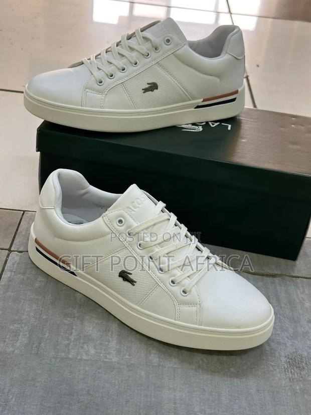 White (Lacoste) Leather Laced Casuals*Normal Fitting* - thumbnail 2