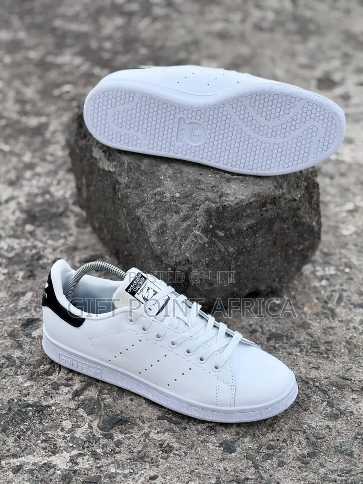Black (Adidas) Stansmith Laced Casuals*