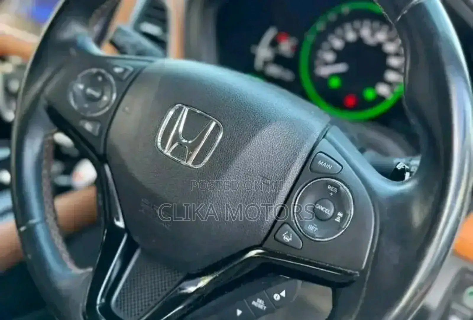 Honda Vezel 2018 White
