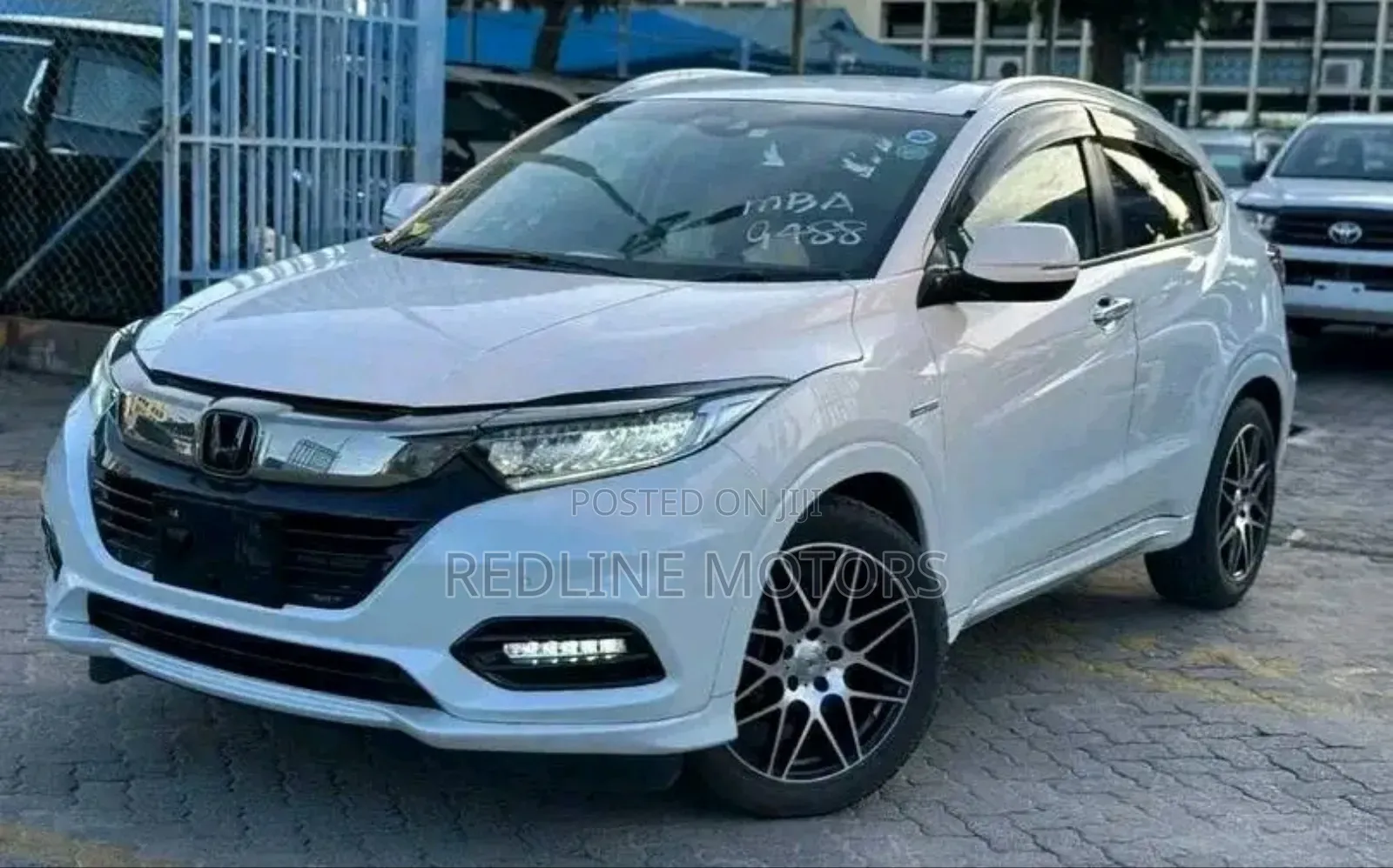 Honda Vezel 2018 White