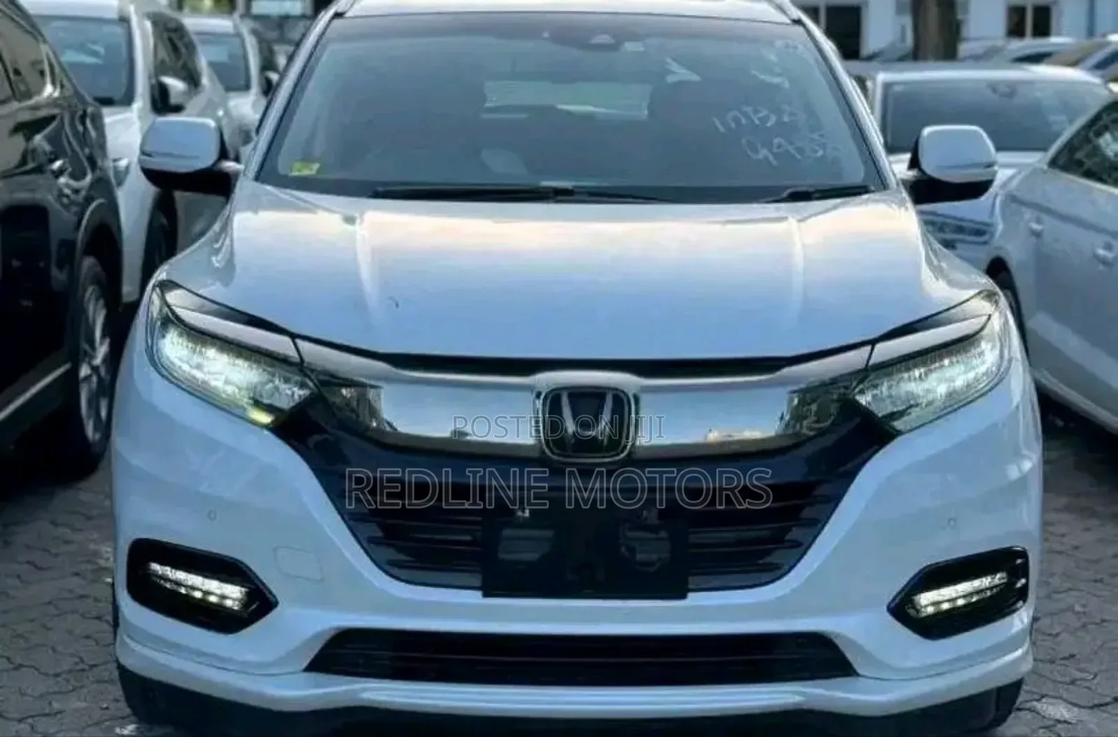 Honda Vezel 2018 White