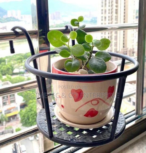 Metallic Over the Balcony Flower Pot Holder