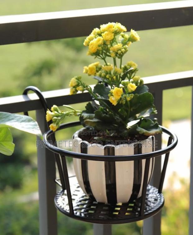 Metallic Over the Balcony Flower Pot Holder - thumbnail 2