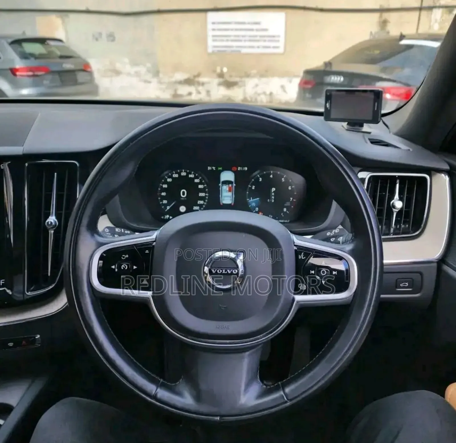 Volvo XC60 2018 Gray