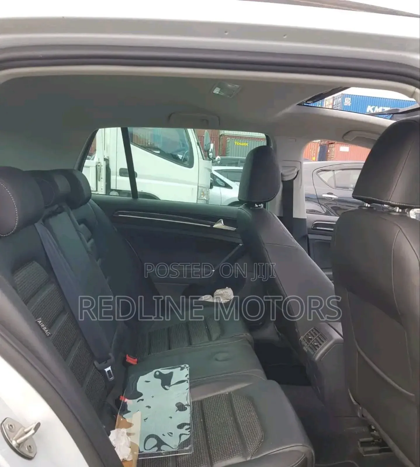 Volkswagen Golf 2018 Pearl