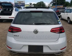 Volkswagen Golf 2018 Pearl