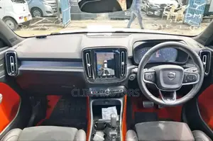 Volvo XC60 2018 Pearl