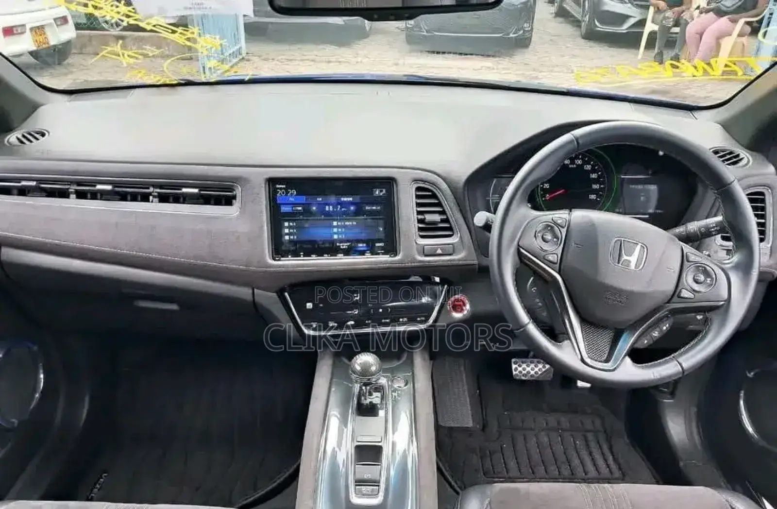 Honda Vezel 2018 Blue