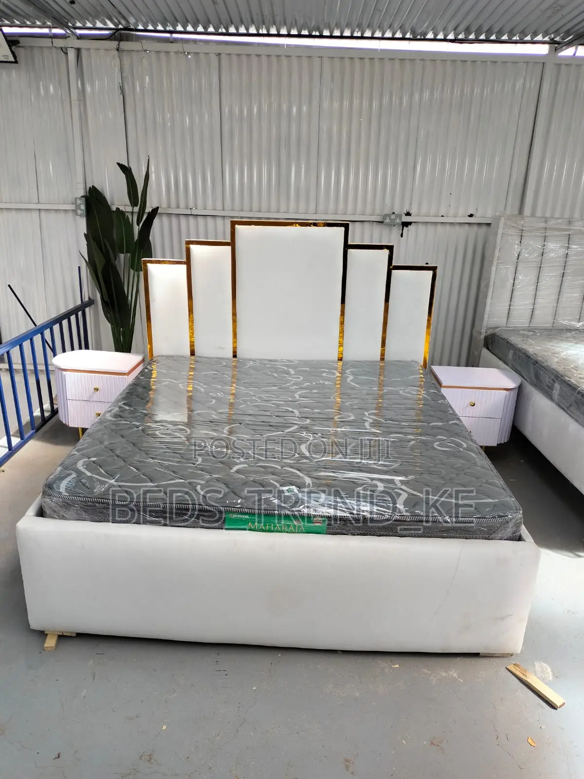 5 by 6 Modern Beds